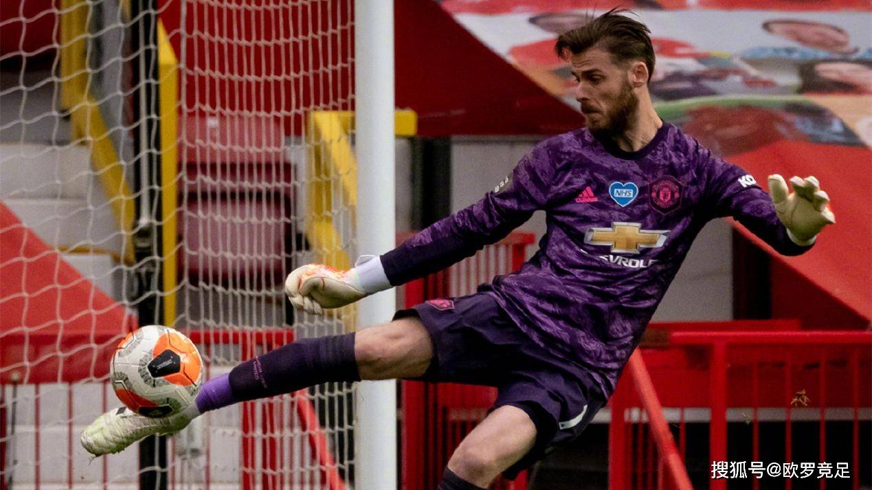 关于赛地聚焦——法国杯赛后热度飙升，成都蓉城临场应变，气氛紧张，球队文化再被提及的信息