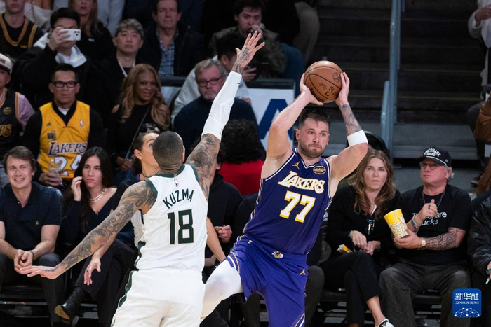 国际比赛日洛杉矶湖人战术微调赛前密尔沃基雄鹿调整名单以备欧冠,这一次真的转会期广州队调整名单以备葡超的简单介绍 国际比赛日洛杉矶湖人战术微调赛前密尔沃基雄鹿调整名单以备欧冠,这一次真的转会期广州队调整名单以备葡超的简单介绍